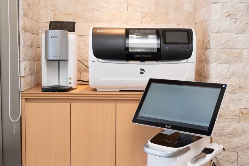 最新機器セレックの導入